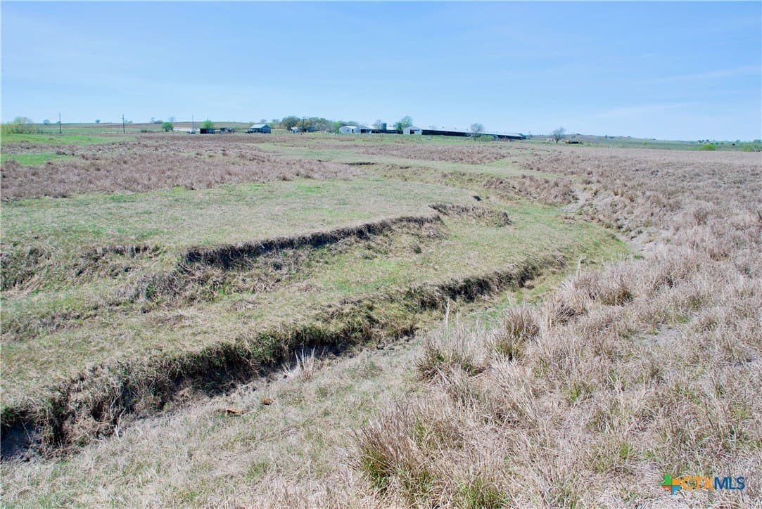 35.15 acres in Lavaca County - photo 14