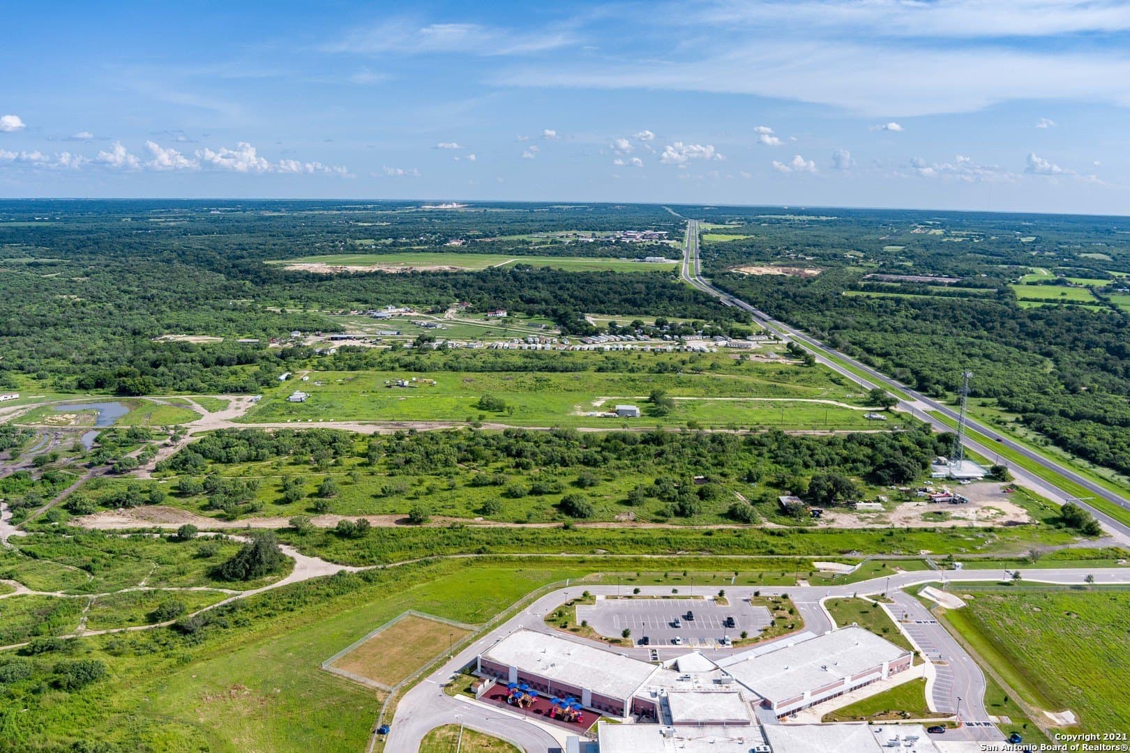16196 S US Highway 281