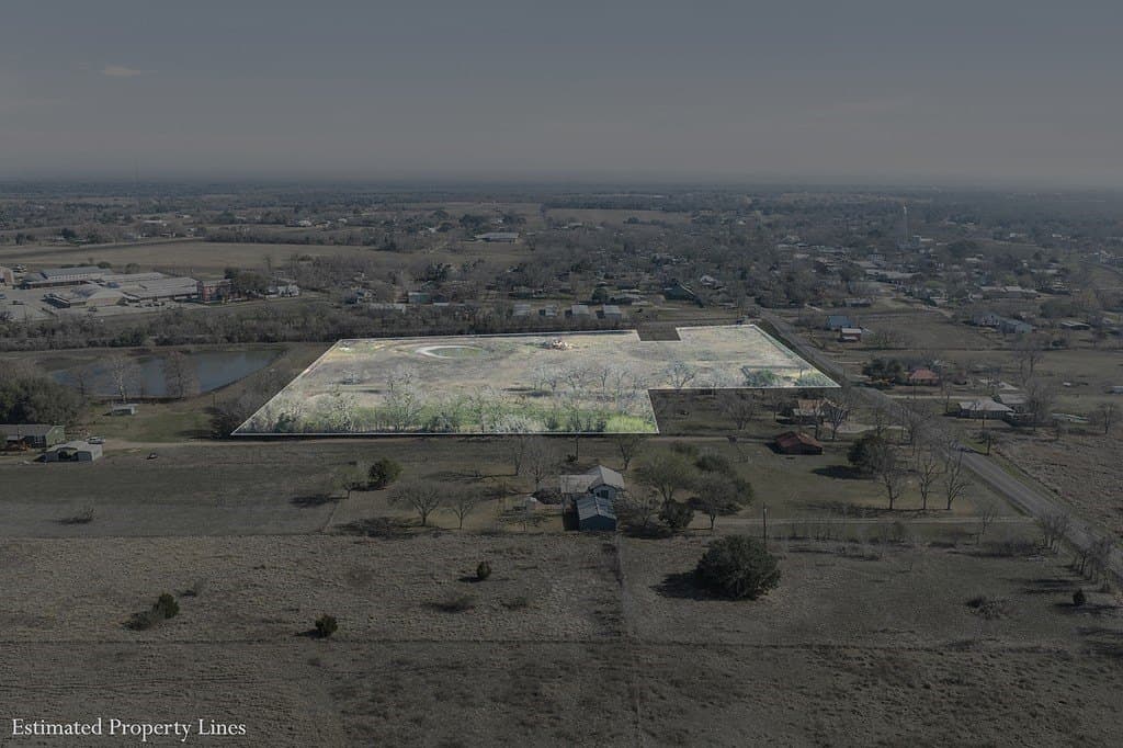 9.64 acres in Fayette County - photo 2