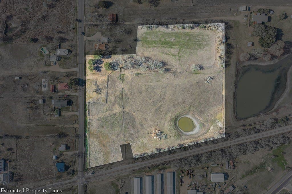 9.64 acres in Fayette County - photo 4