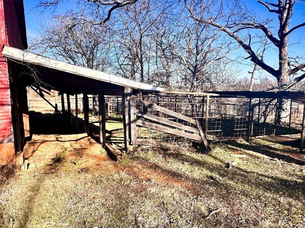 16.7 acres in Henderson County - photo 15