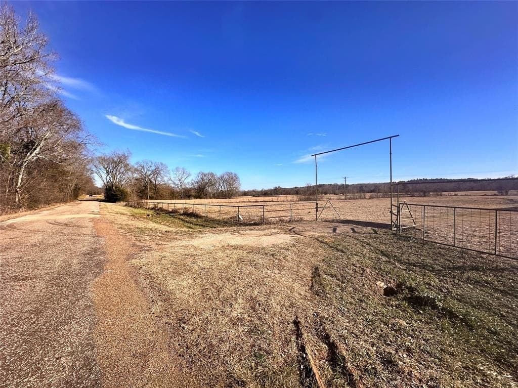 16.7 acres in Henderson County - photo 2