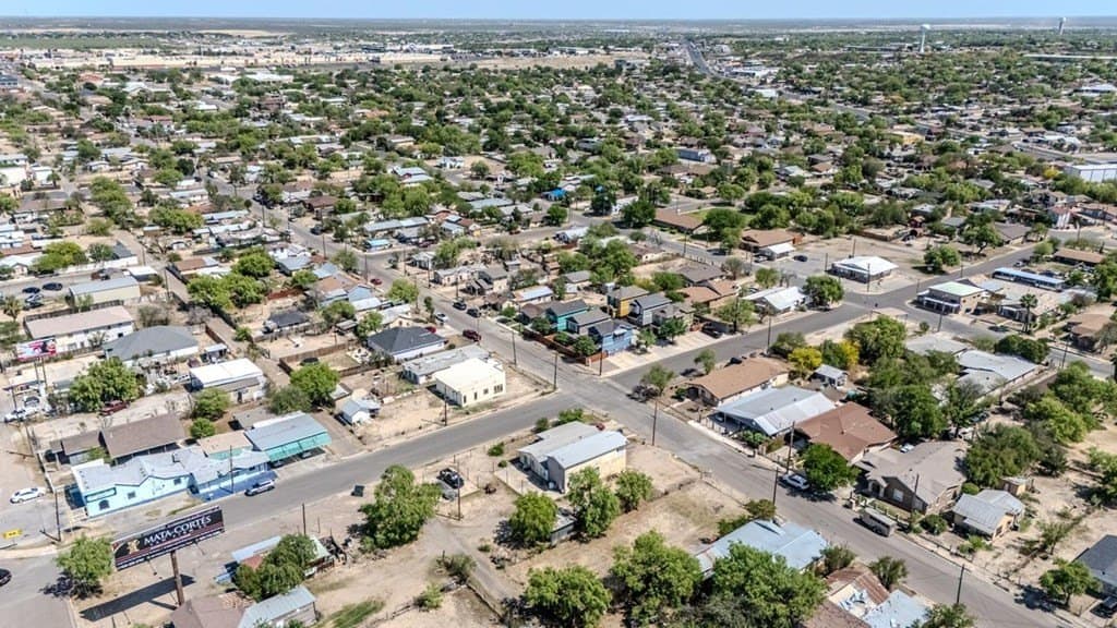 0.16 acres in Maverick County - photo 13