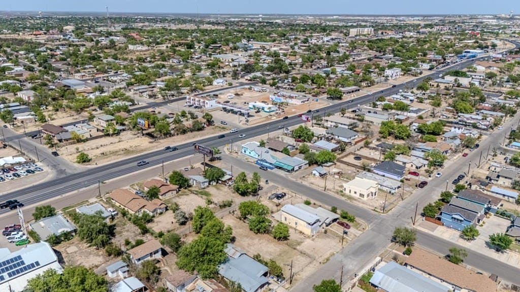 0.16 acres in Maverick County - photo 11