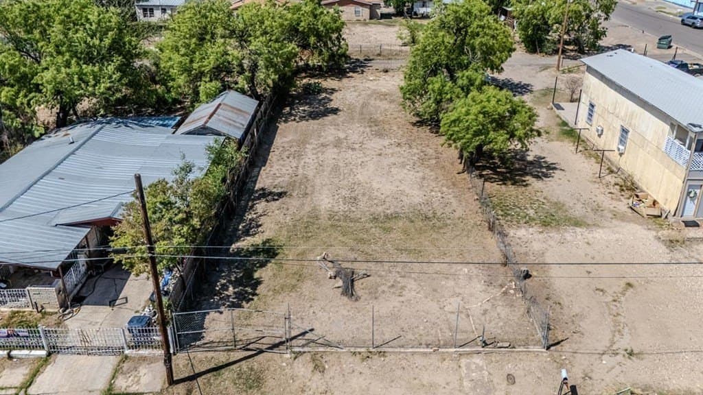 0.16 acres in Maverick County - photo 4