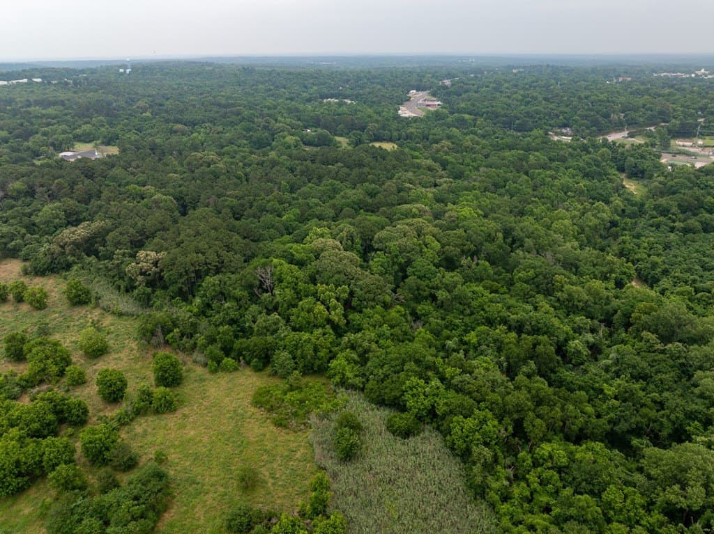 11.47 acres in ANDERSON County - photo 5