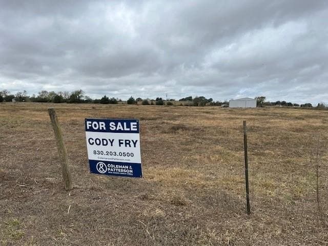 5.21 acres in Austin County - photo 9
