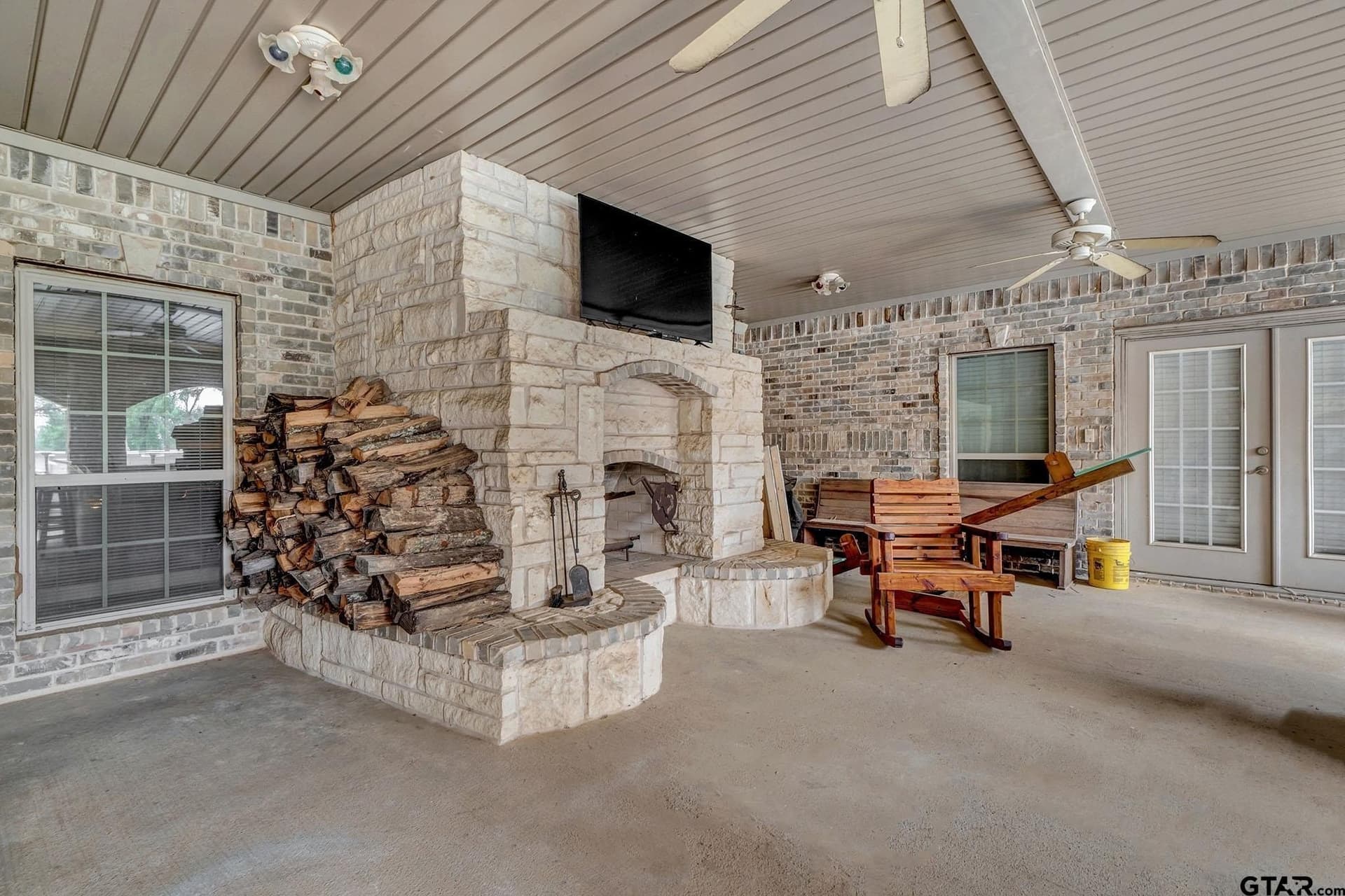 25.36 acres in Smith County - photo 10