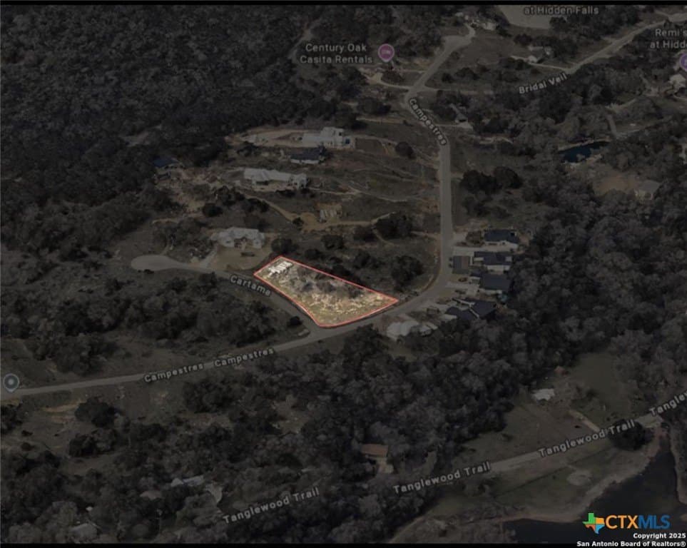 1.02 acres in Comal County - photo 3