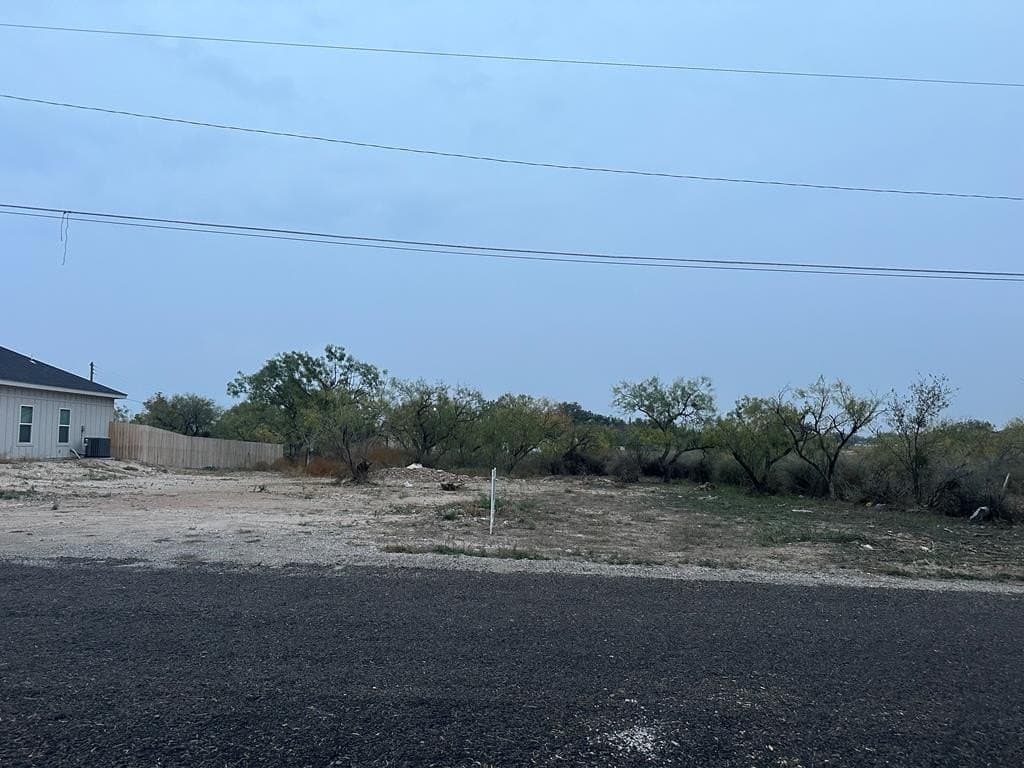 0.17 acres in Tom Green County - photo 4
