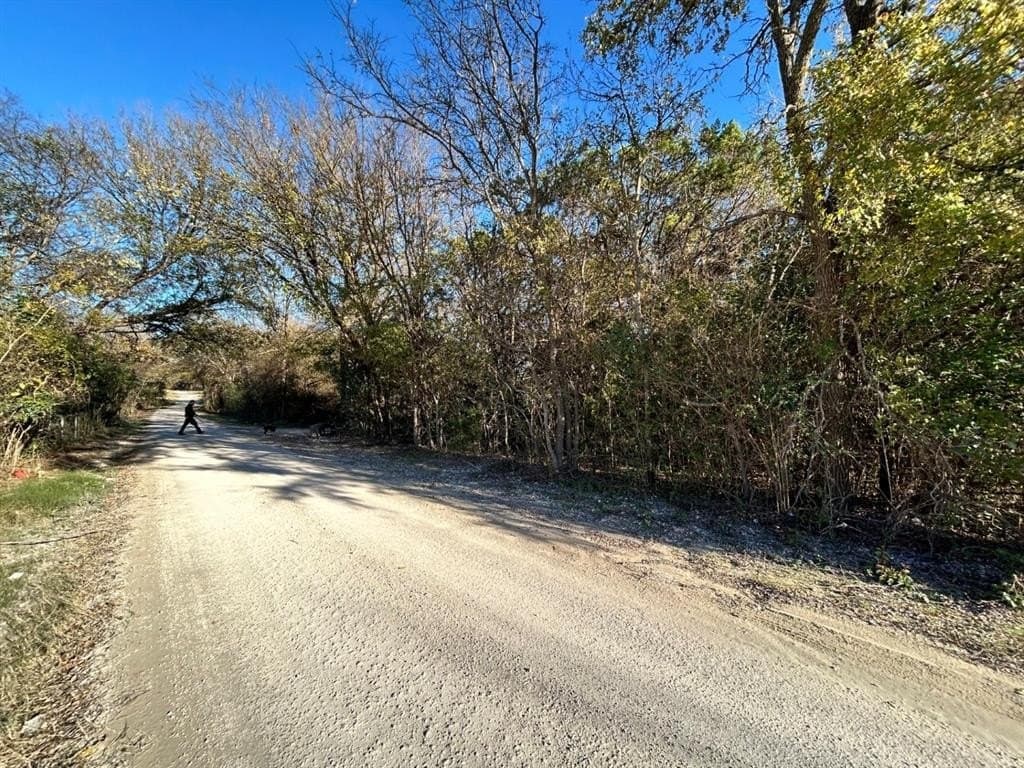 0.23 acres in Hill County - photo 27