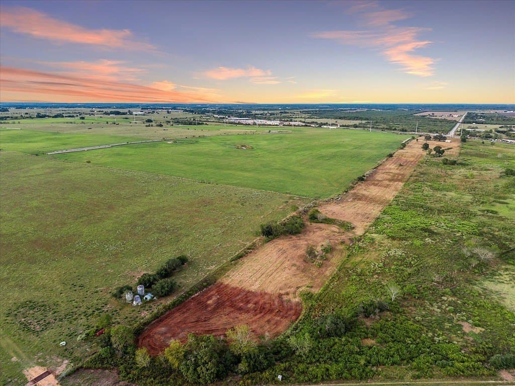 14 acres in Austin County - photo 3