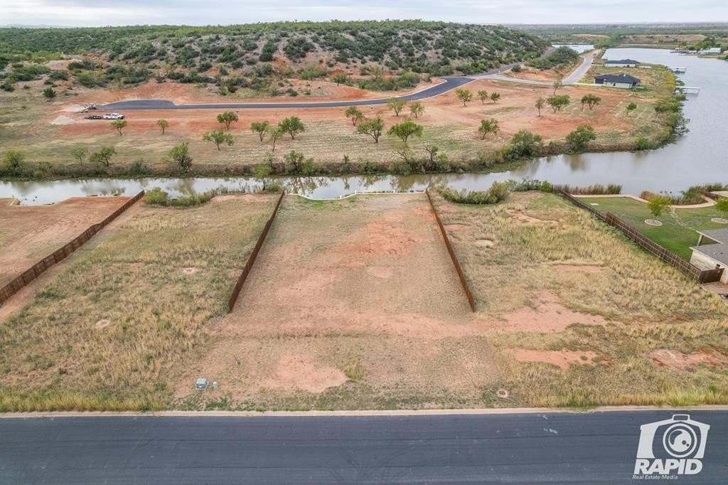 2225 Palms Court lot: 10