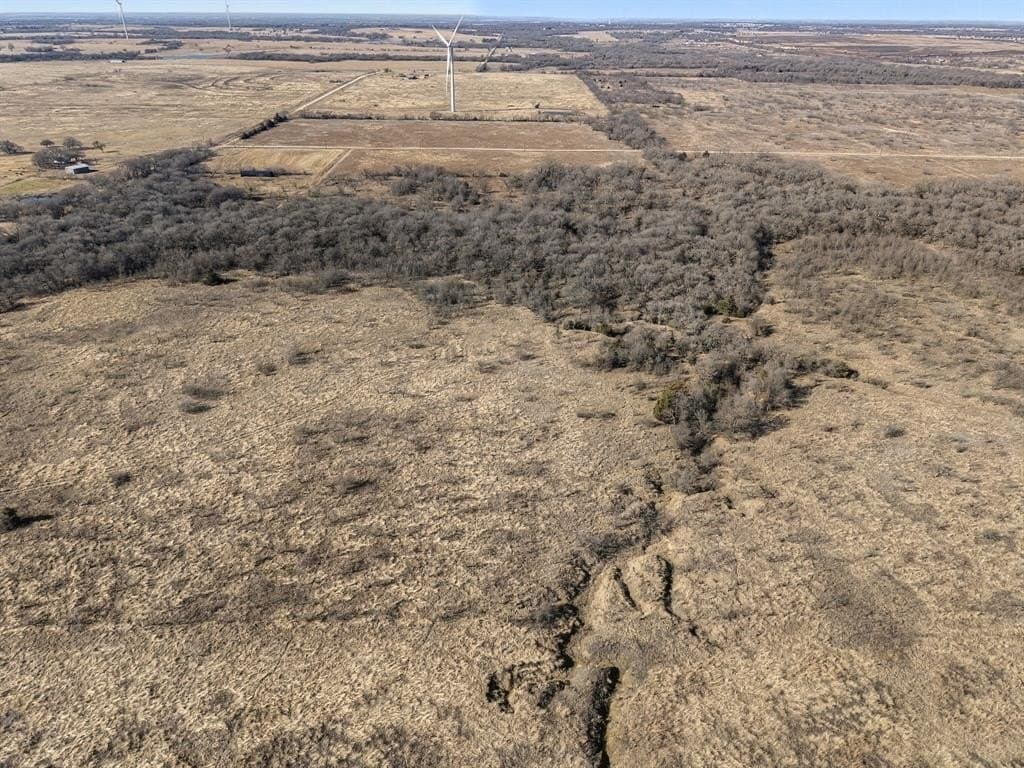 10.01 acres in Hill County - photo 5