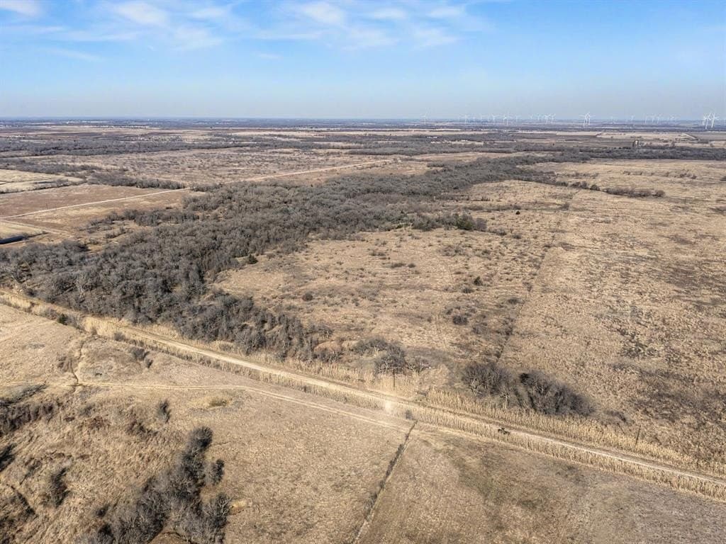 10.01 acres in Hill County - photo 3