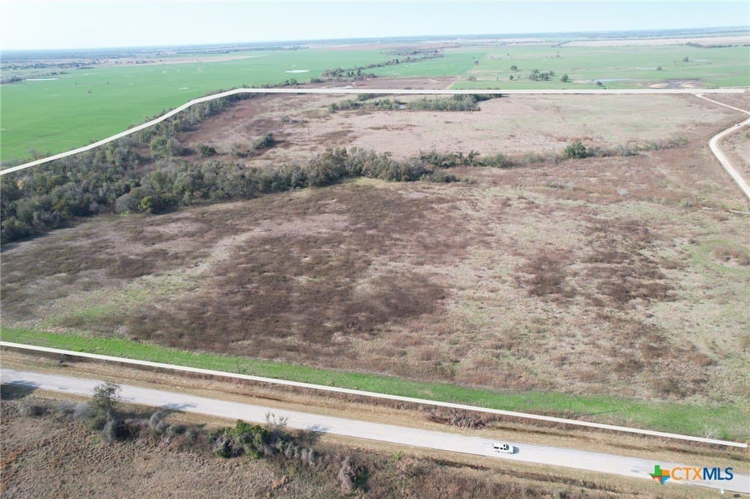 123.5 acres in Falls County - photo 2