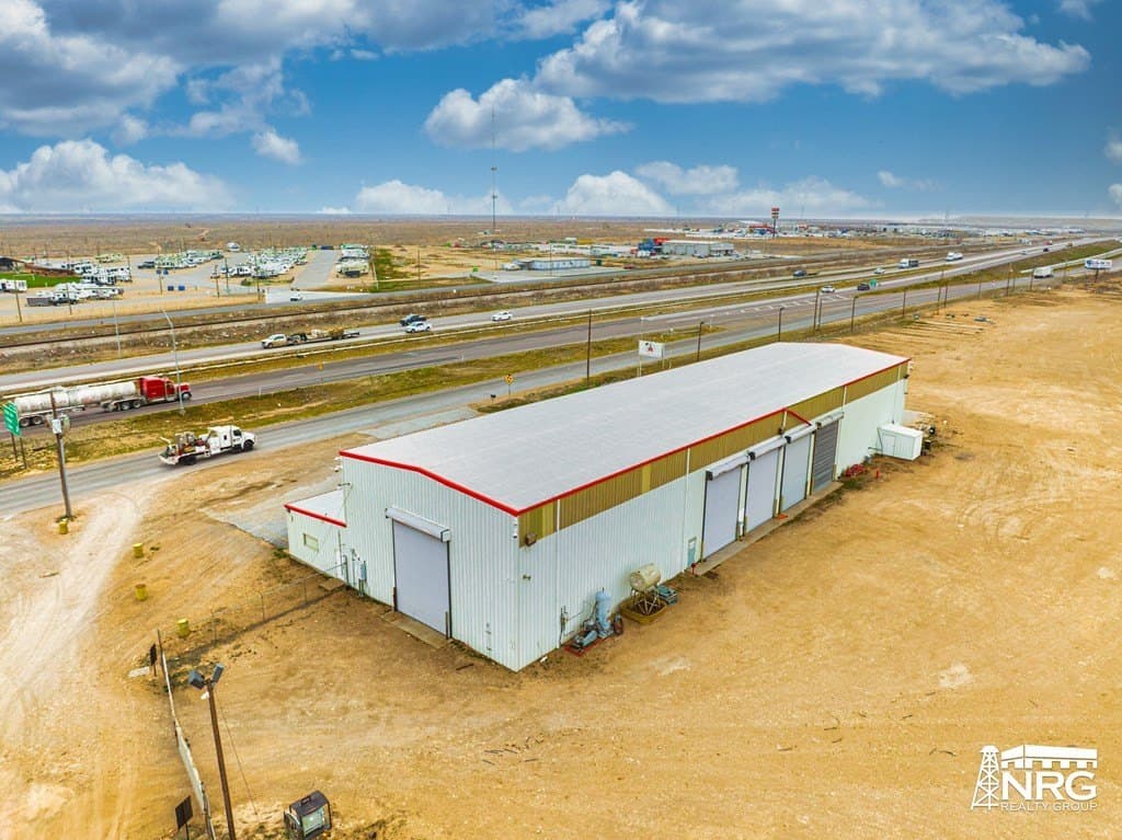 21.73 acres in Ector County - photo 2