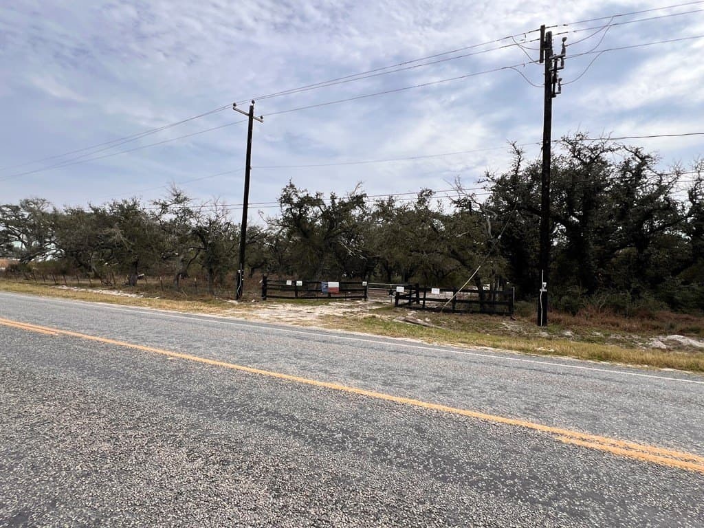 10.2 acres in Texas County - photo 3