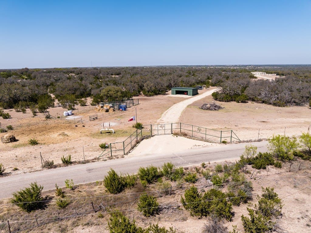 199 acres in Sutton County - photo 25
