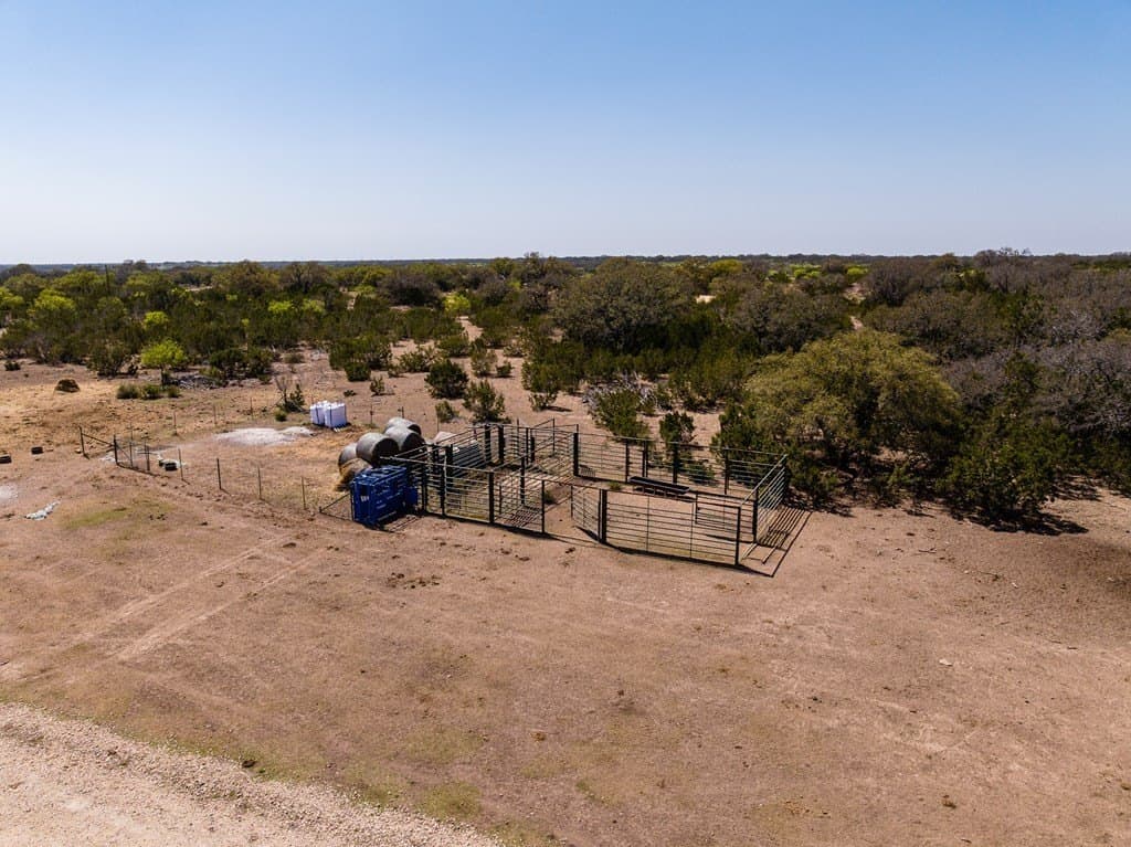 199 acres in Sutton County - photo 24