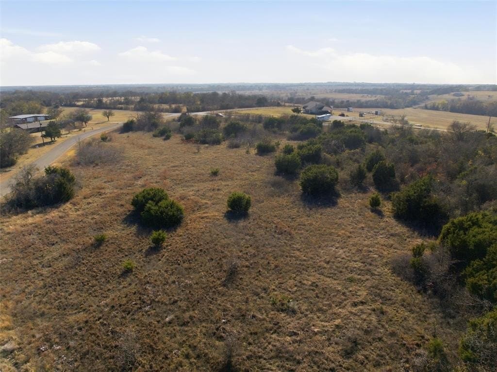 4.65 acres in McLennan County - photo 8