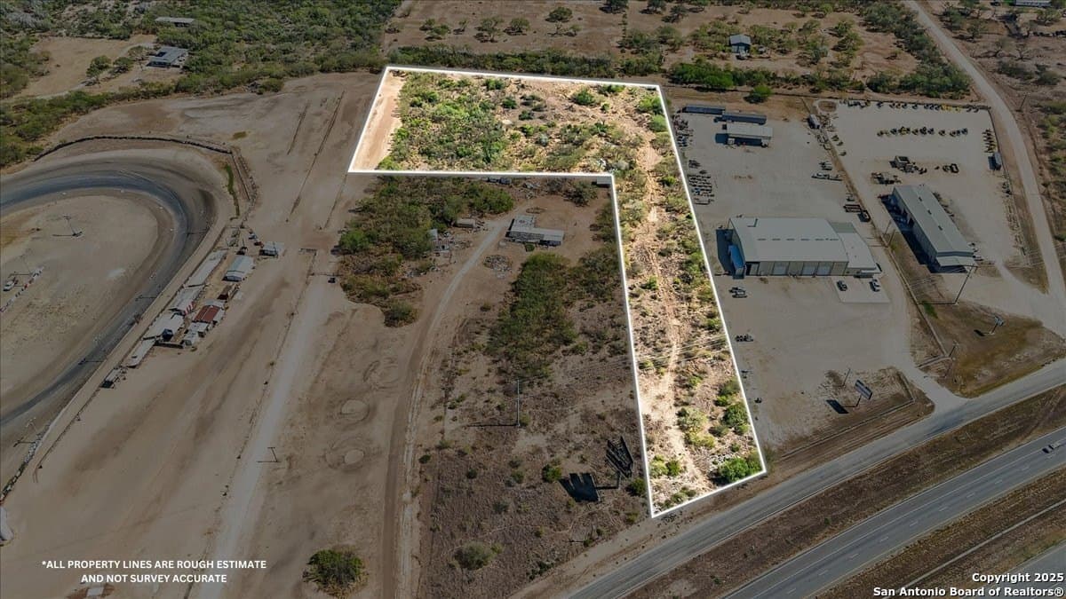 5.95 acres in Atascosa County - photo 5
