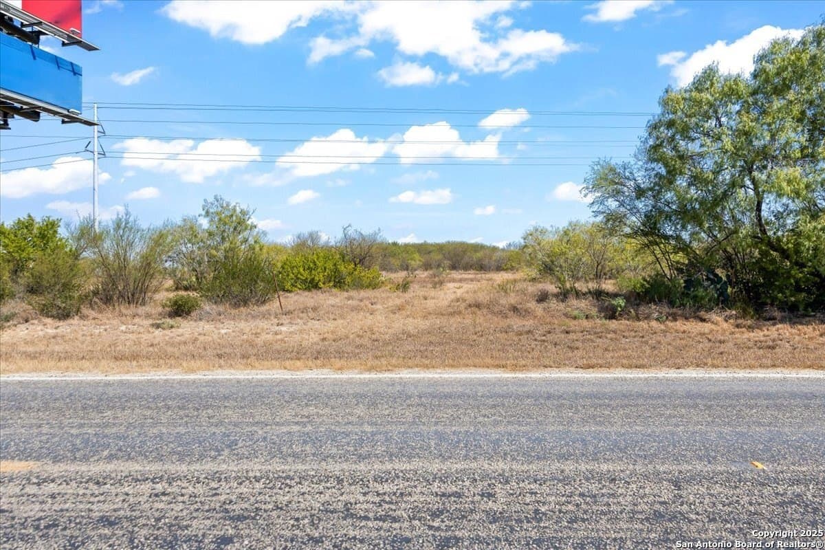 5.95 acres in Atascosa County - photo 17