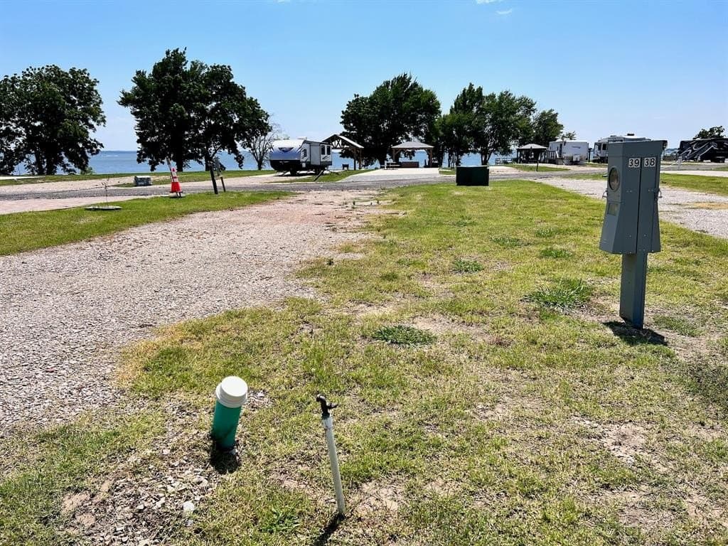 0.09 acres in Navarro County - photo 12