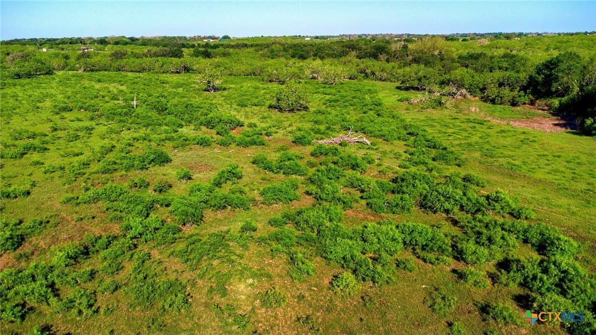 10.01 acres in Gonzales County - photo 19