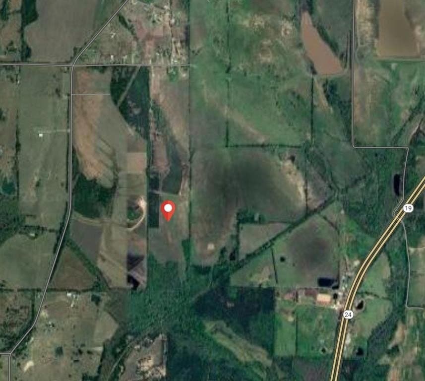 10.01 acres in Lamar County - photo 6