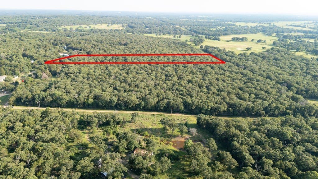 7.76 acres in Henderson County - photo 7