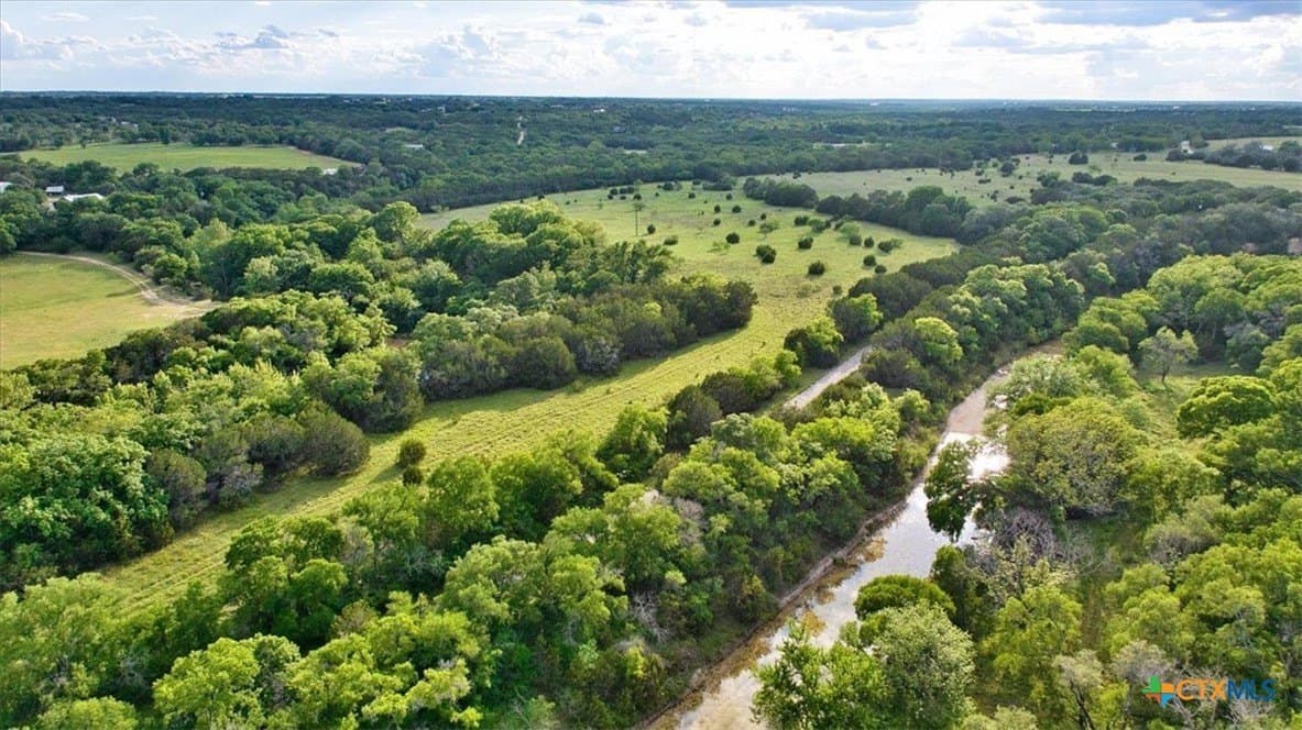 148.11 acres in Williamson County - photo 8