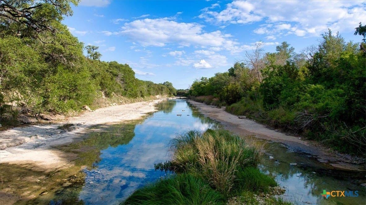 148.11 acres in Williamson County - photo 6