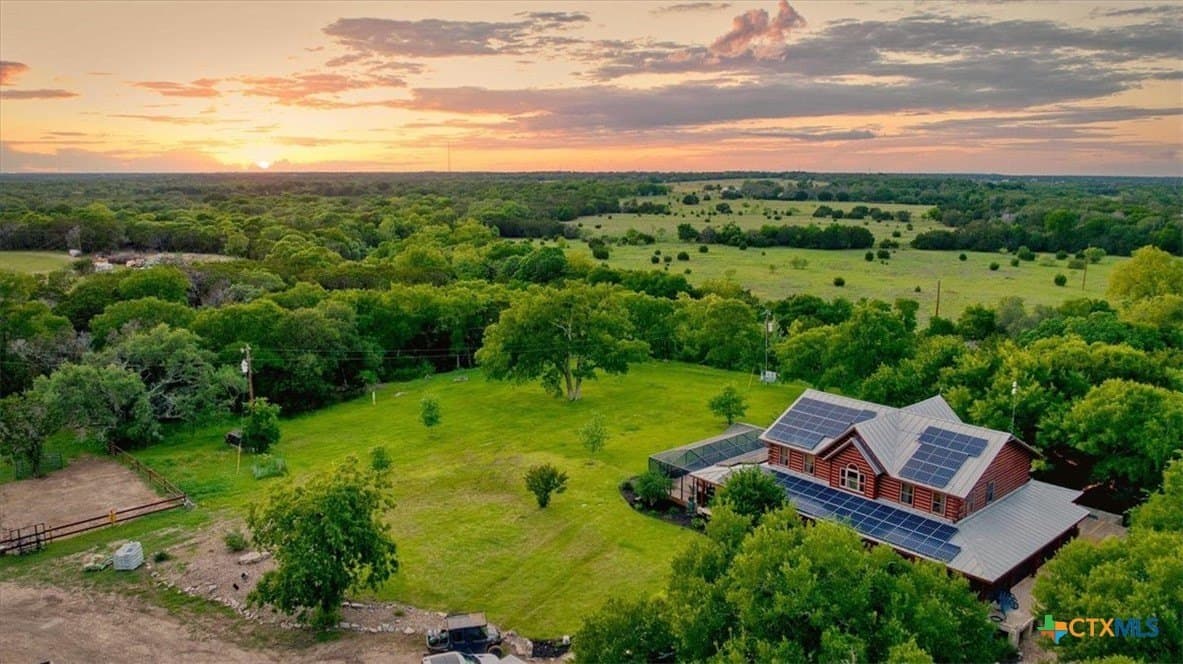 148.11 acres in Williamson County - photo 3