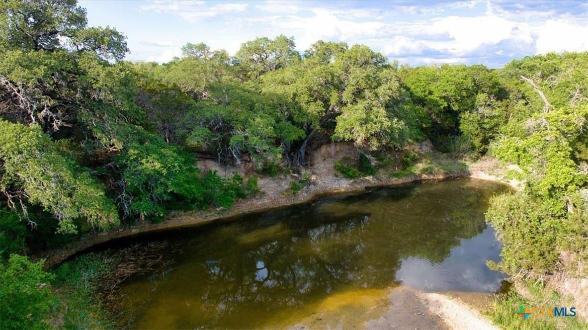 148.11 acres in Williamson County - photo 7