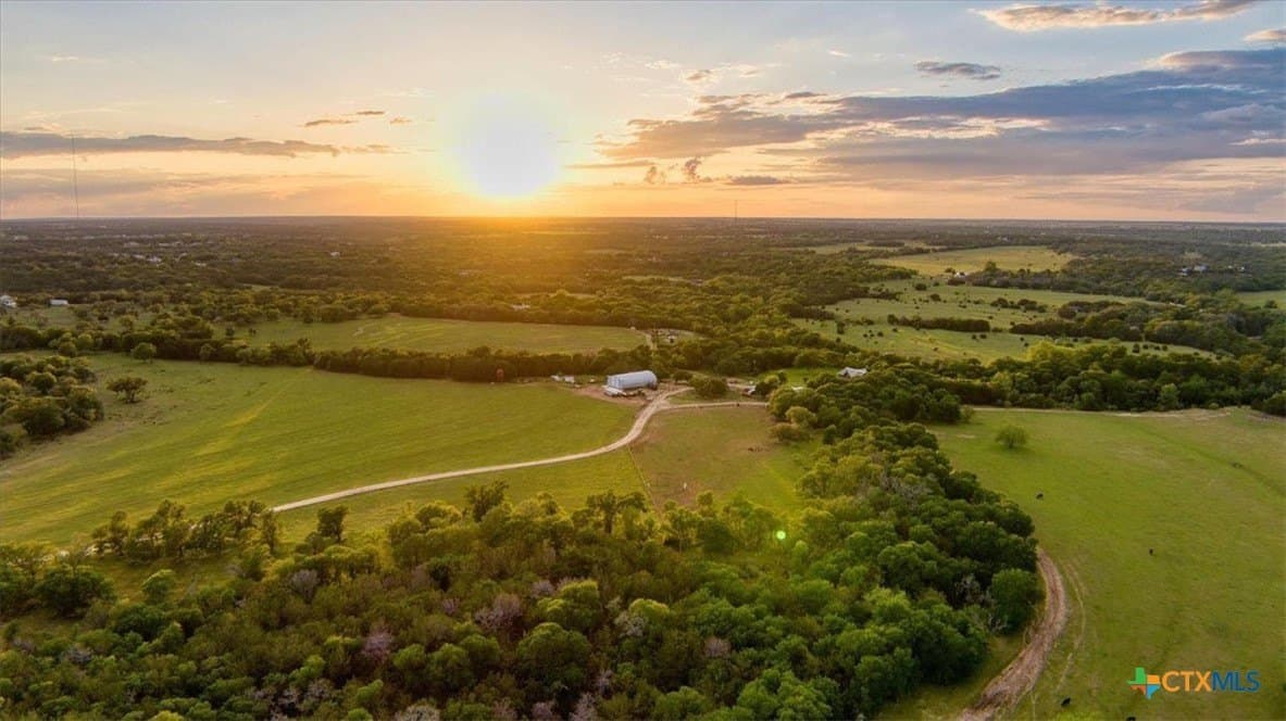 148.11 acres in Williamson County - photo 10