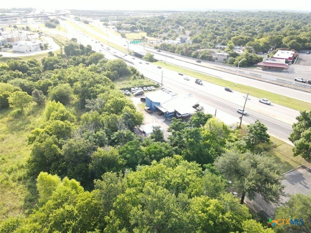 8.51 acres in Travis County - photo 9