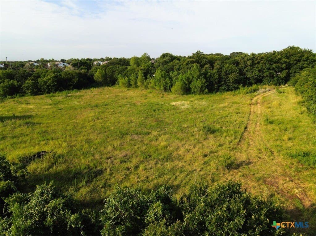 8.51 acres in Travis County - photo 11