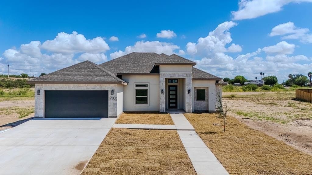 703 Encinal Dr.