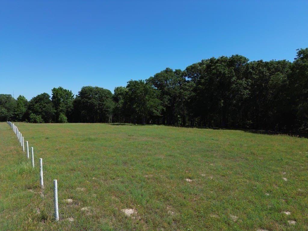 3.24 acres in Henderson County - photo 13