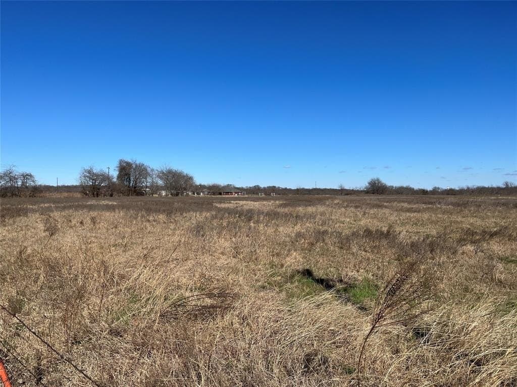 10 acres in Navarro County - photo 18