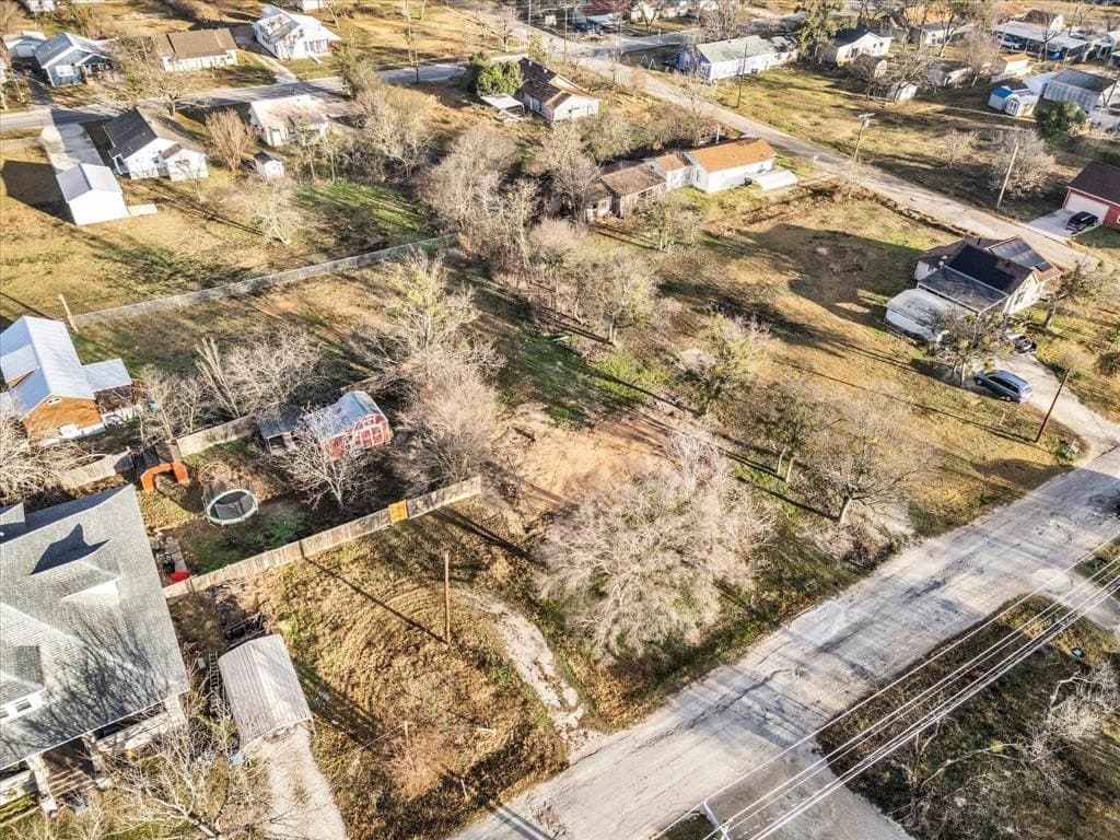 0.17 acres in Hill County - photo 9