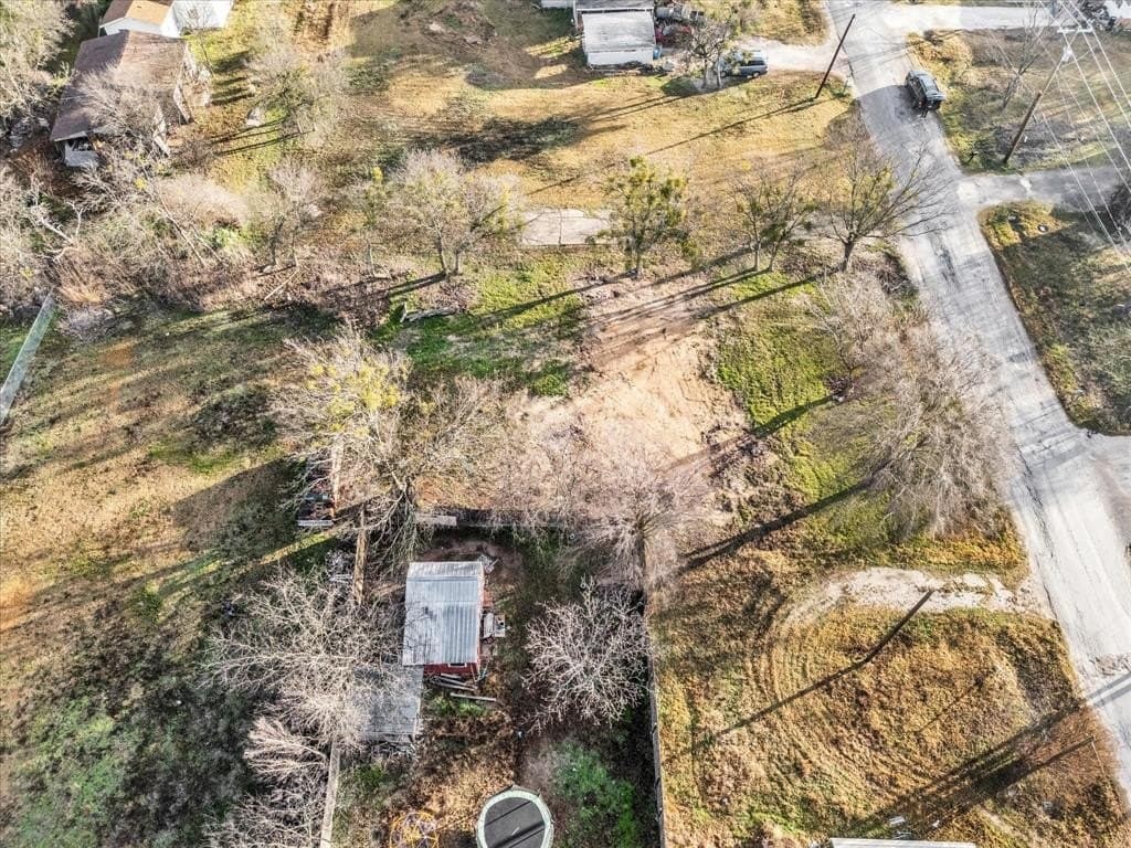 0.17 acres in Hill County - photo 11
