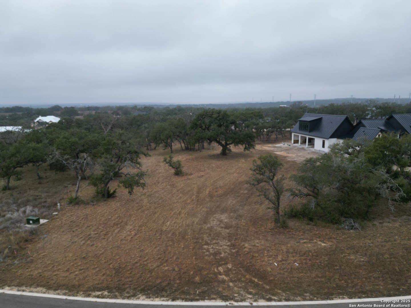 1.01 acres in Comal County - photo 5