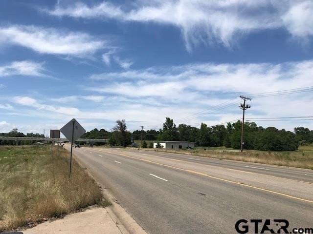 10.53 acres in Smith County - photo 4