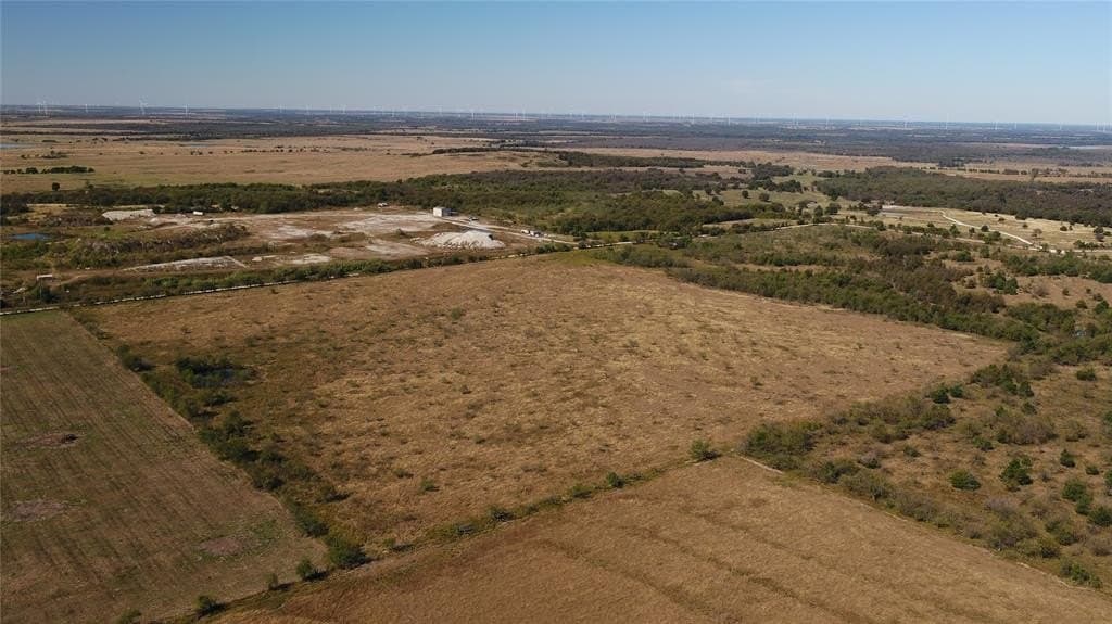 10 acres in Limestone County - photo 17