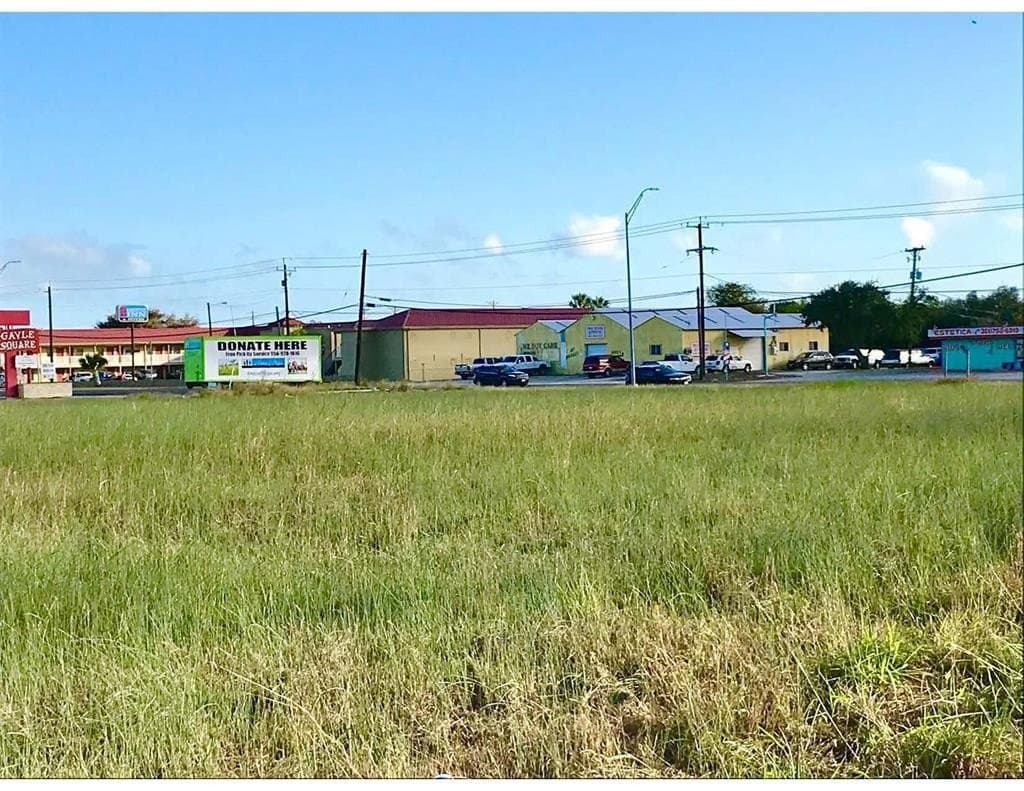 7.68 acres in San Patricio County - photo 3