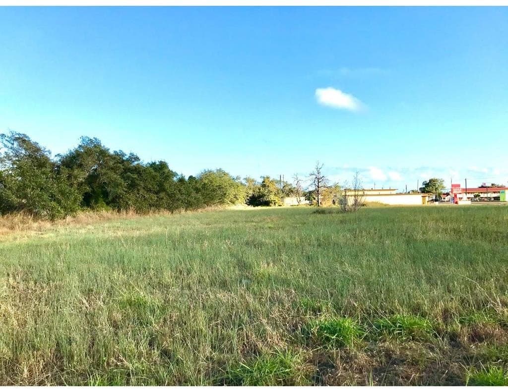7.68 acres in San Patricio County - photo 7
