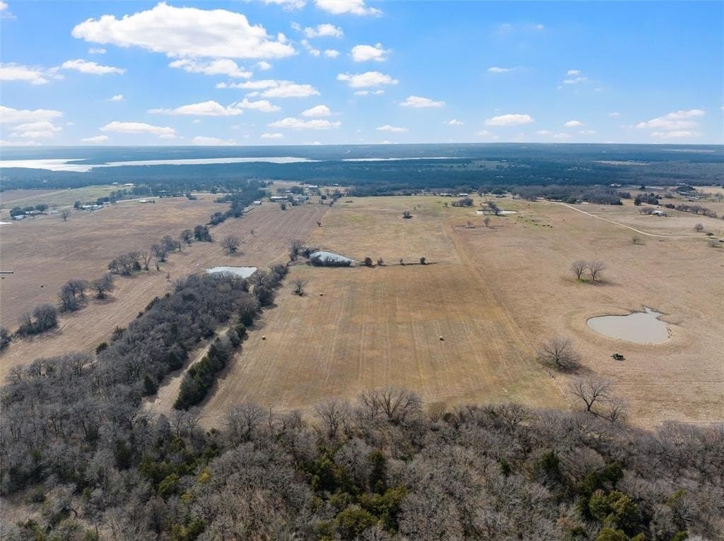 40.82 acres in Hill County - photo 3
