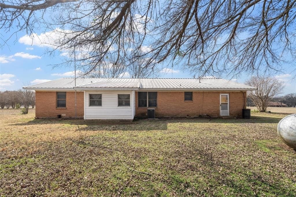 40.82 acres in Hill County - photo 10